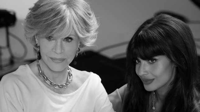 Infografica con copertina, credits e didascalia